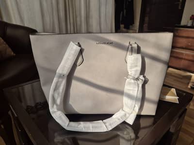 Michael Kors SHEILA Tote Bag- New