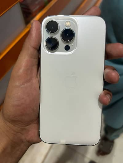 Apple iPhone 13 Pro