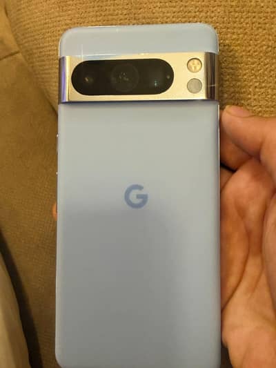 Google Pixel 8 Pro