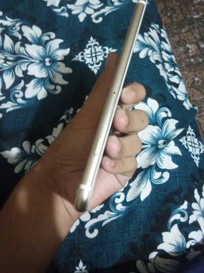 Apple iPhone 7 Plus
