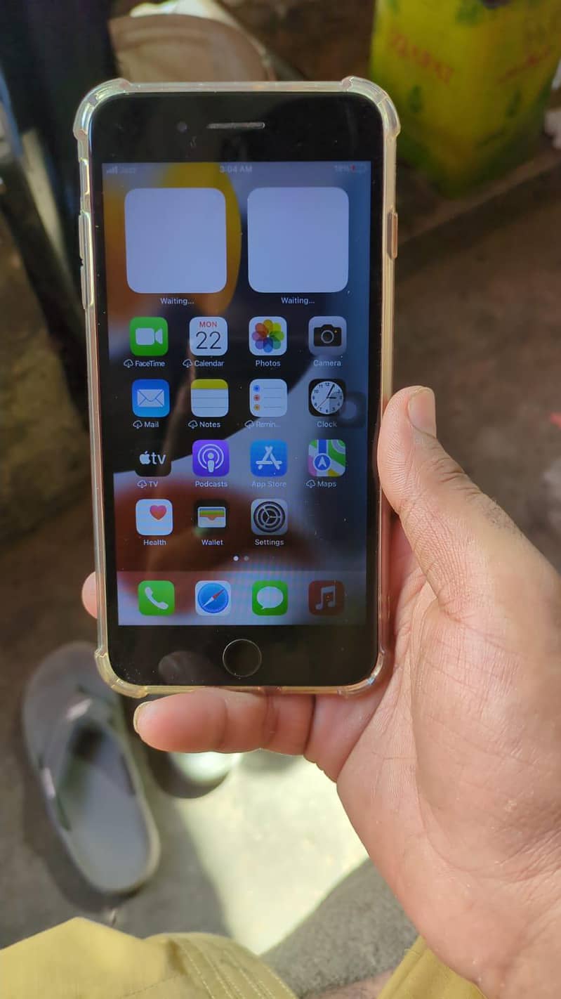 Apple iPhone 7 Plus 0