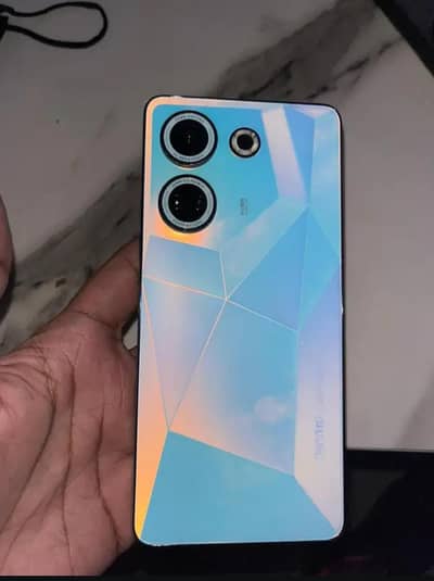 Tecno CAMON 20