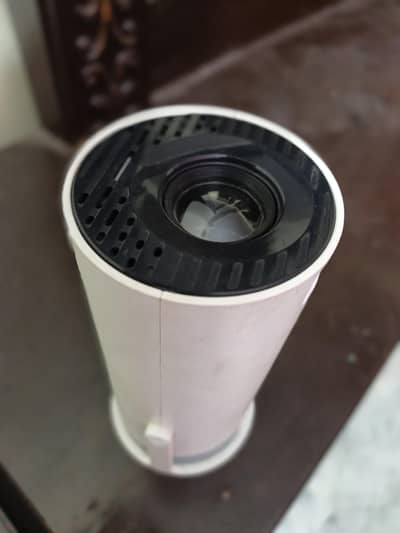 HY300 Projector
