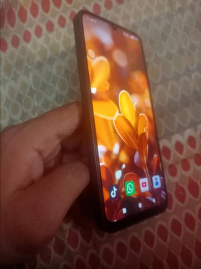 VGO TEL Smart 8