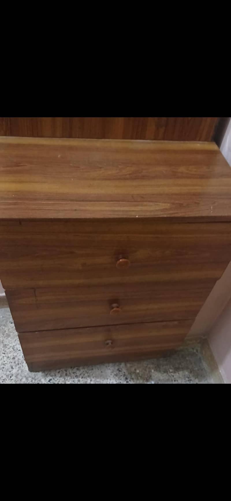 Dressing table 0