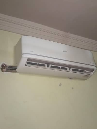 Orient 1.5 Ton DC Inverter AC for Sale