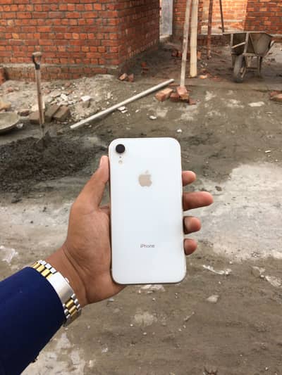 Apple iPhone XR