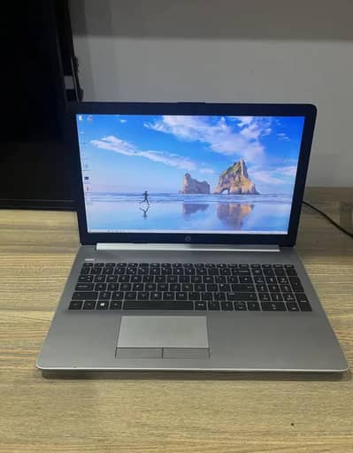 Hp 255 G7 | 8/256 | 2gb graphic card | powerful gaming laptop