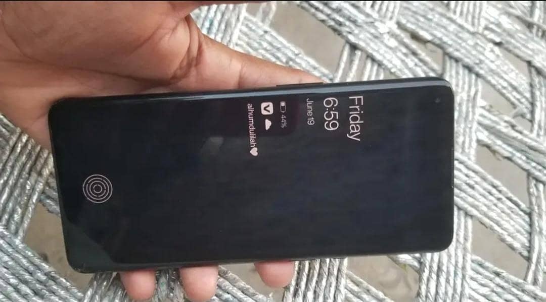 One Plus 9 Pro 6