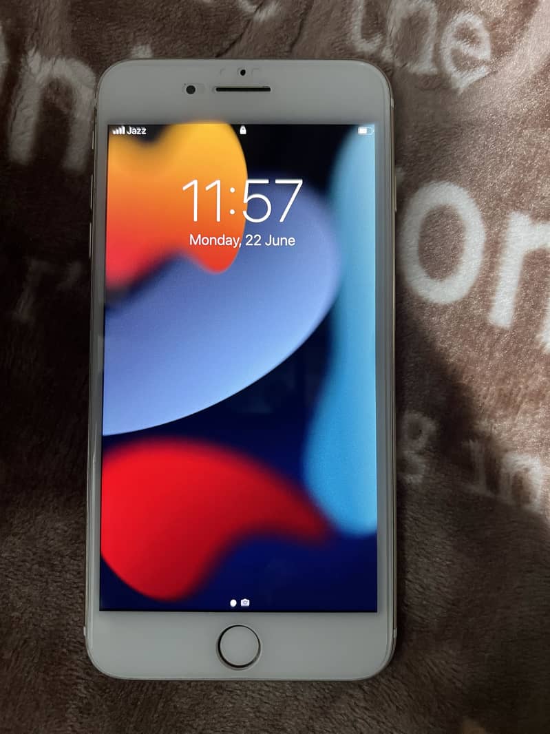 Apple iPhone 7 Plus 4