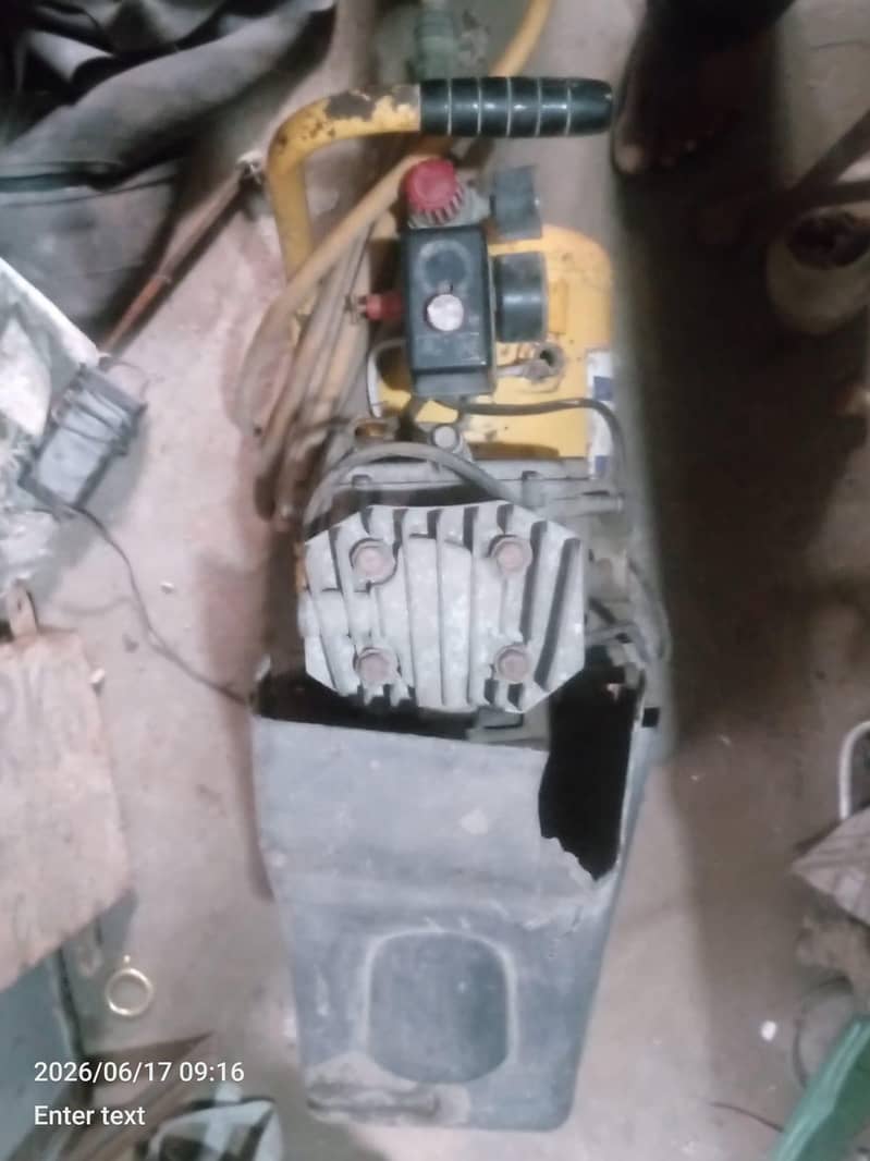 Air Compressor 2