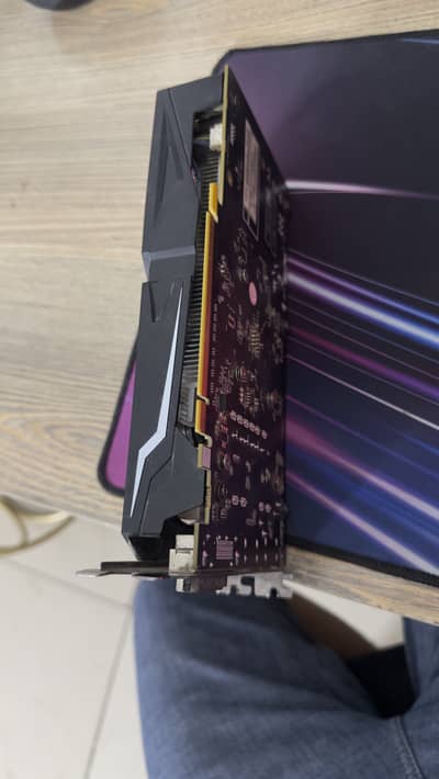 AMD RX 560 4 GIB SAPPHIRE