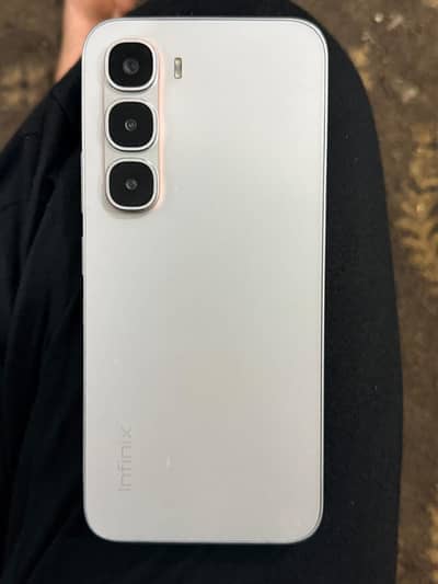 Infinix Hot 60 pro