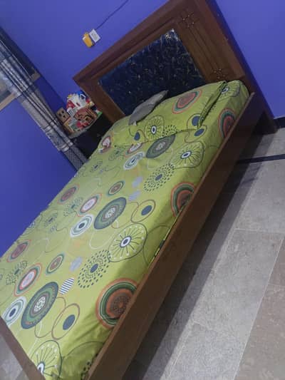 queen size bed