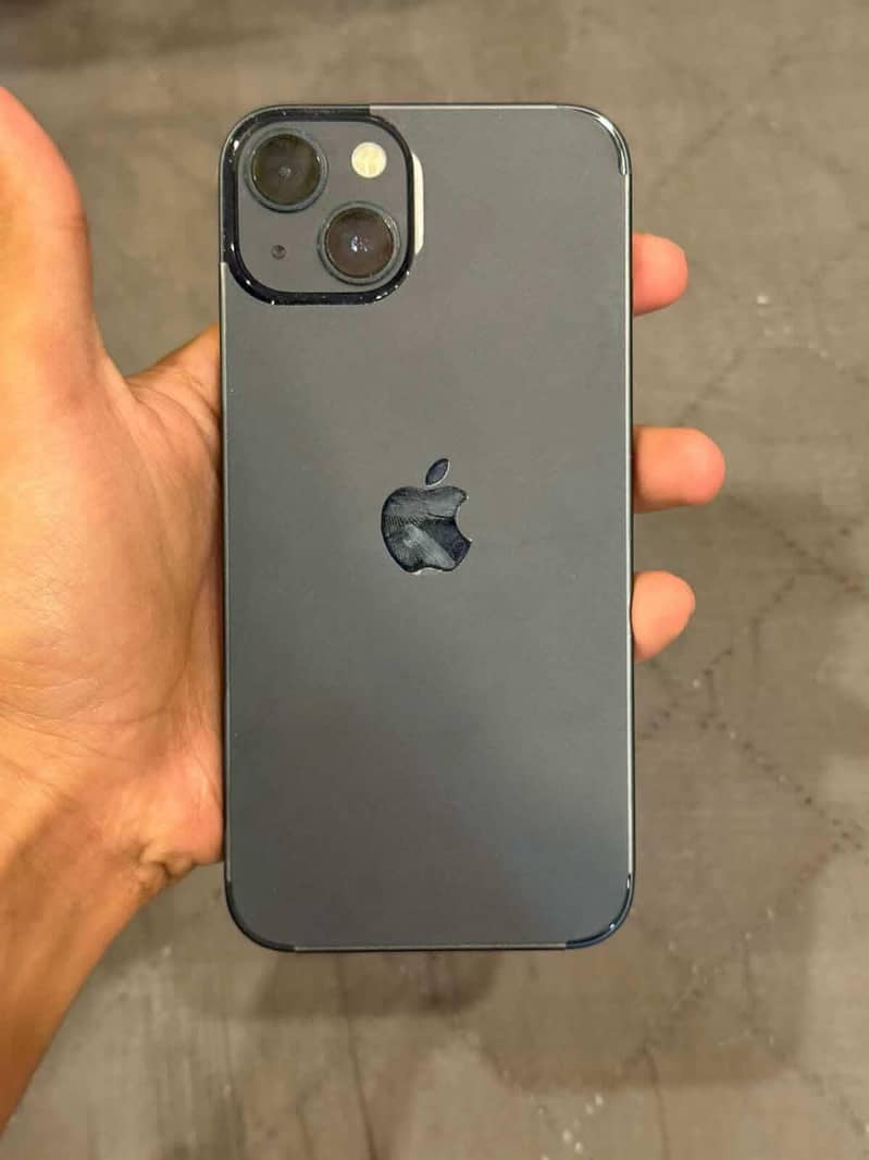 Apple iPhone 13 3
