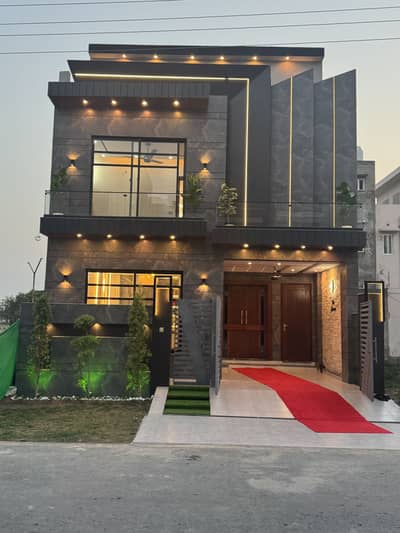 5 marla beautiful house for sale in central park housing society lahore