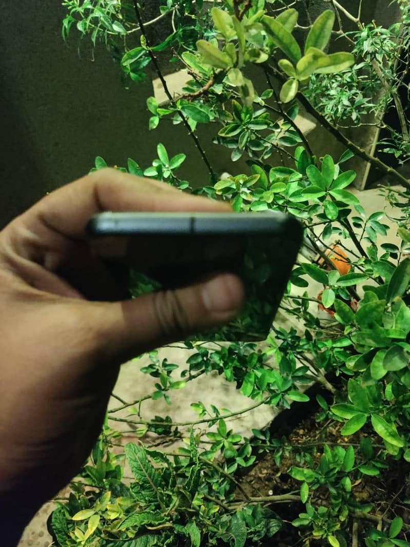 Google Pixel 8 3