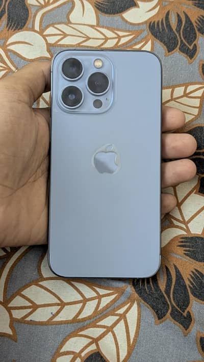 Apple iPhone 13 Pro
