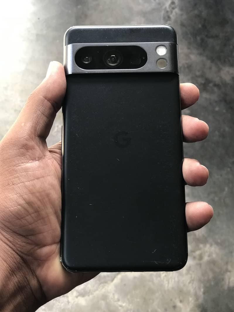 Google Pixel 8 Pro 4