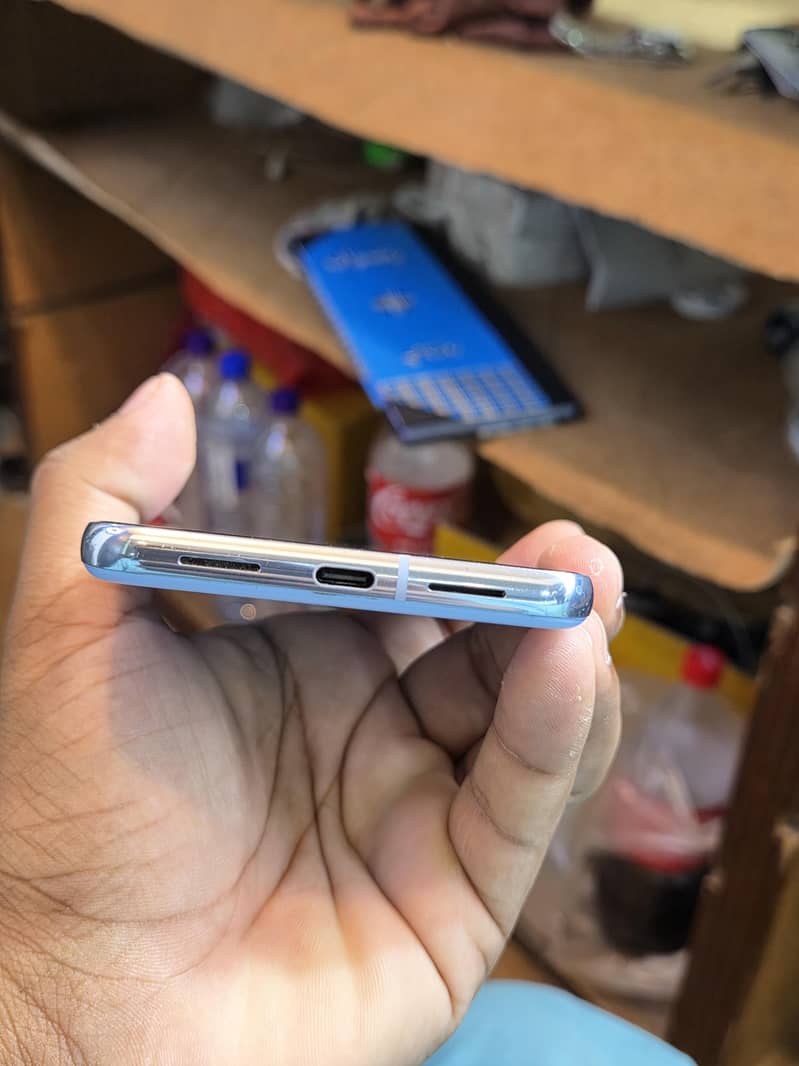 Google Pixel 8 Pro 3
