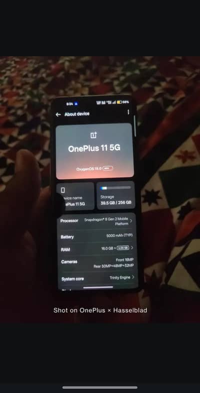 One Plus 11 16gb ram 256 gb memory