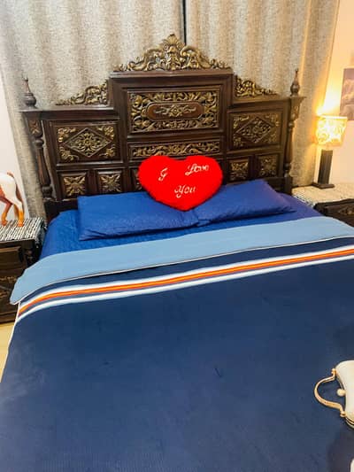 chinioti wooden bed