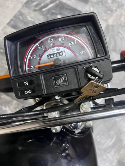 Condition 10/10 CD 70 Honda new