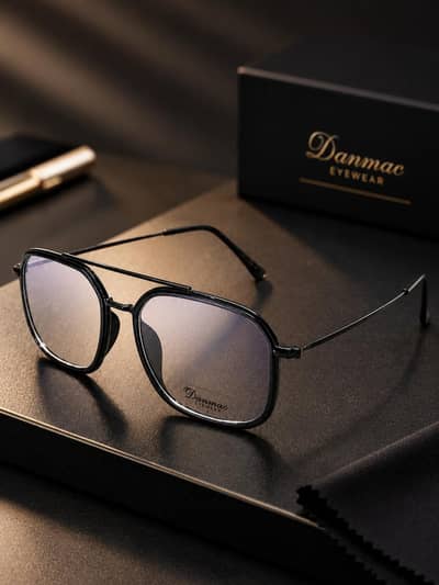 Sunglasses and Eyesight glasses