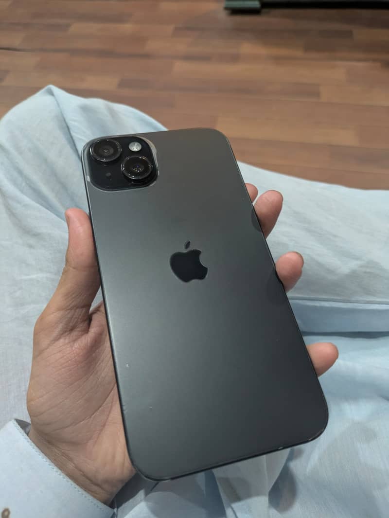 Apple iPhone 15 plus 0