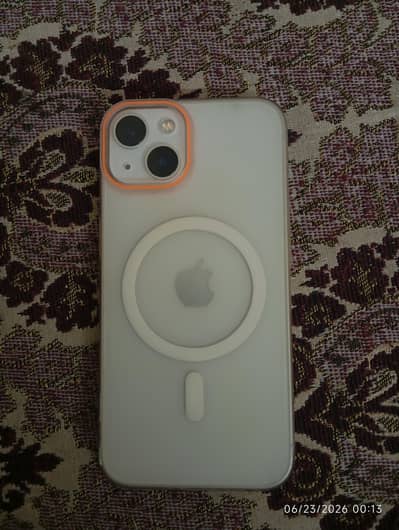 Apple iPhone 13