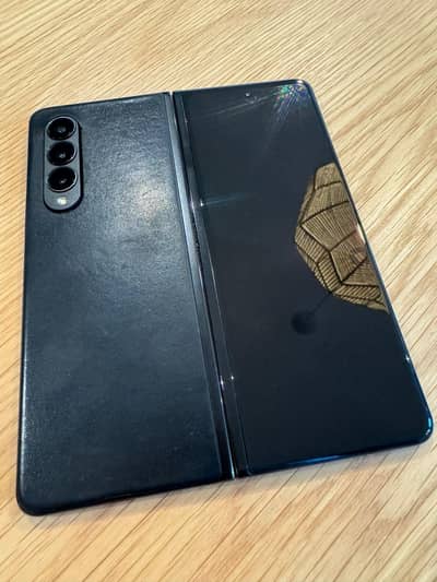 Samsung Mobile Z Fold 3