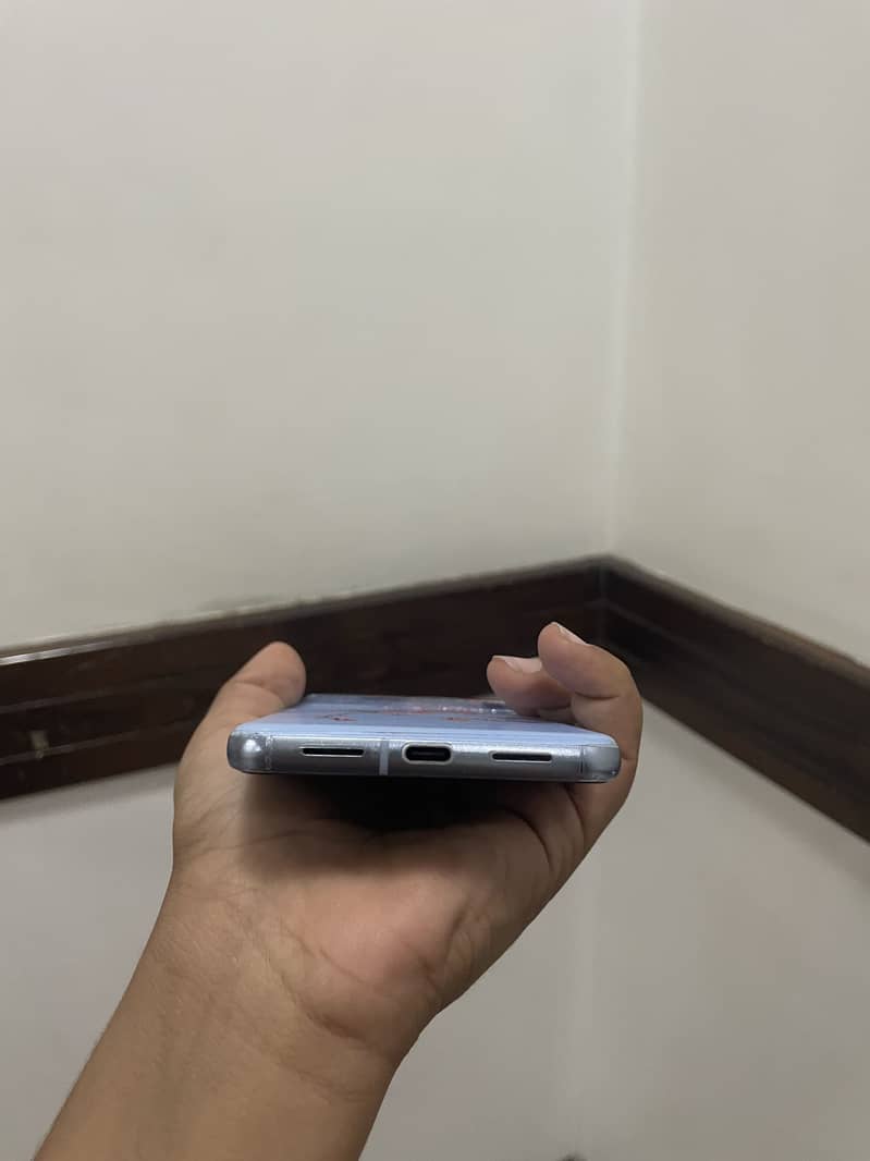 Google Pixel 8 Pro 2