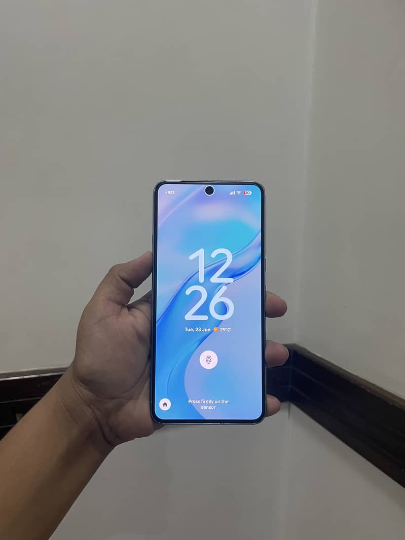 Google Pixel 8 Pro 3