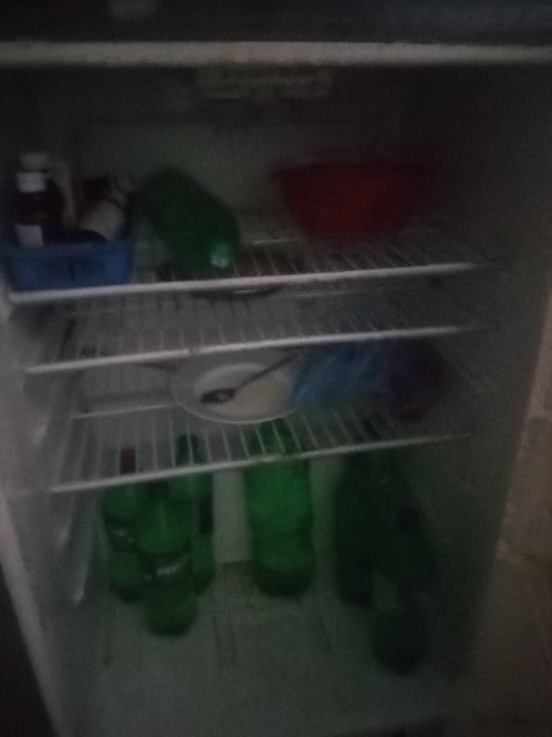 Medium fridge 2