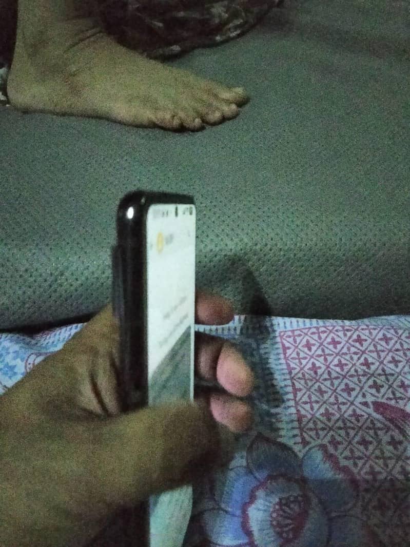 Google Pixel 8 Pro 10