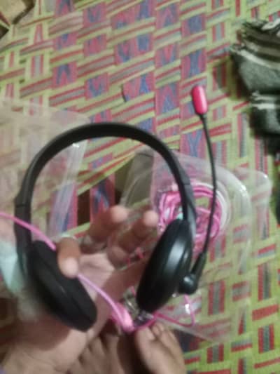 Headphones  for PC and laptop with mic