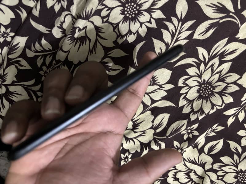 Apple iPhone SE 3