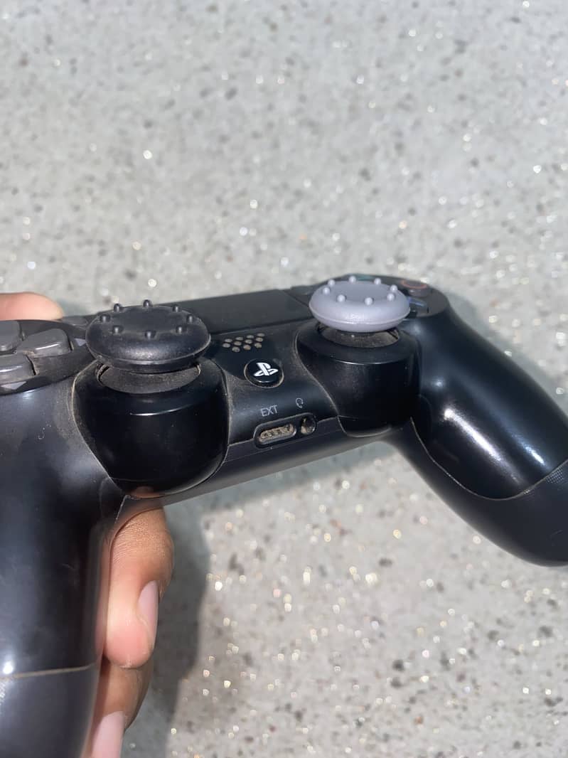 ps4 original controller 0