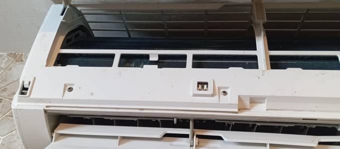 gree non inverter 1.5 ton