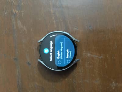 Samsung galaxy watch 6 44mm Silver with box charger Best condition