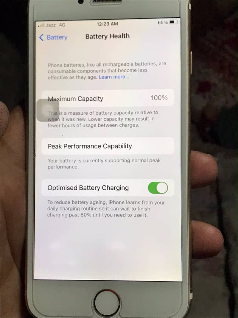 Apple iPhone 7 2