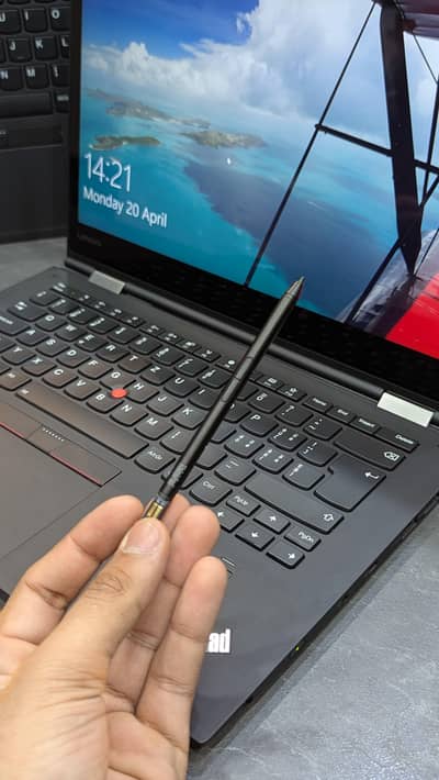 Lenovo Thinkapad Yoga X1 Core i7 Touch 360
