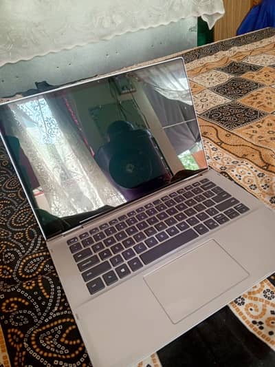 core i5 11th generation,8gb ram,256 ssd,touch screen