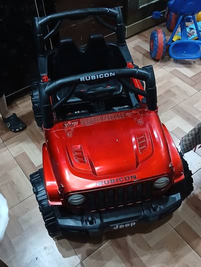 Kids battery operated jeep just like new