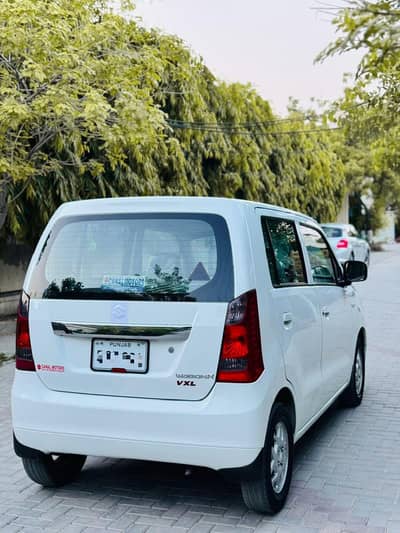 Suzuki Wagon R 2022/23 B2B Geniun Scratchless