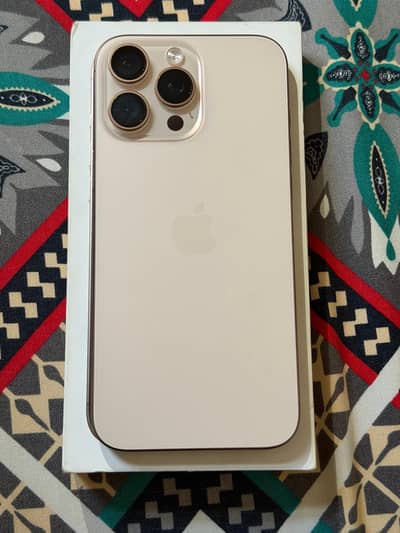 Apple iPhone 16 Pro Max