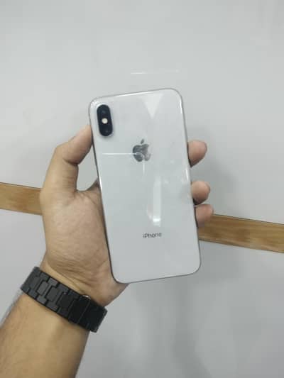 IPHONE X 64 GB FACTORY UNLOCKED