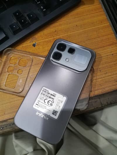 Infinix Note 60 pro 10/10 condition full box 10 months warranty remaig