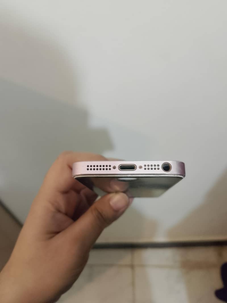 Apple iPhone SE 2