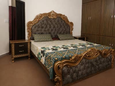 Bed For Sale Without Mattress With Dressing